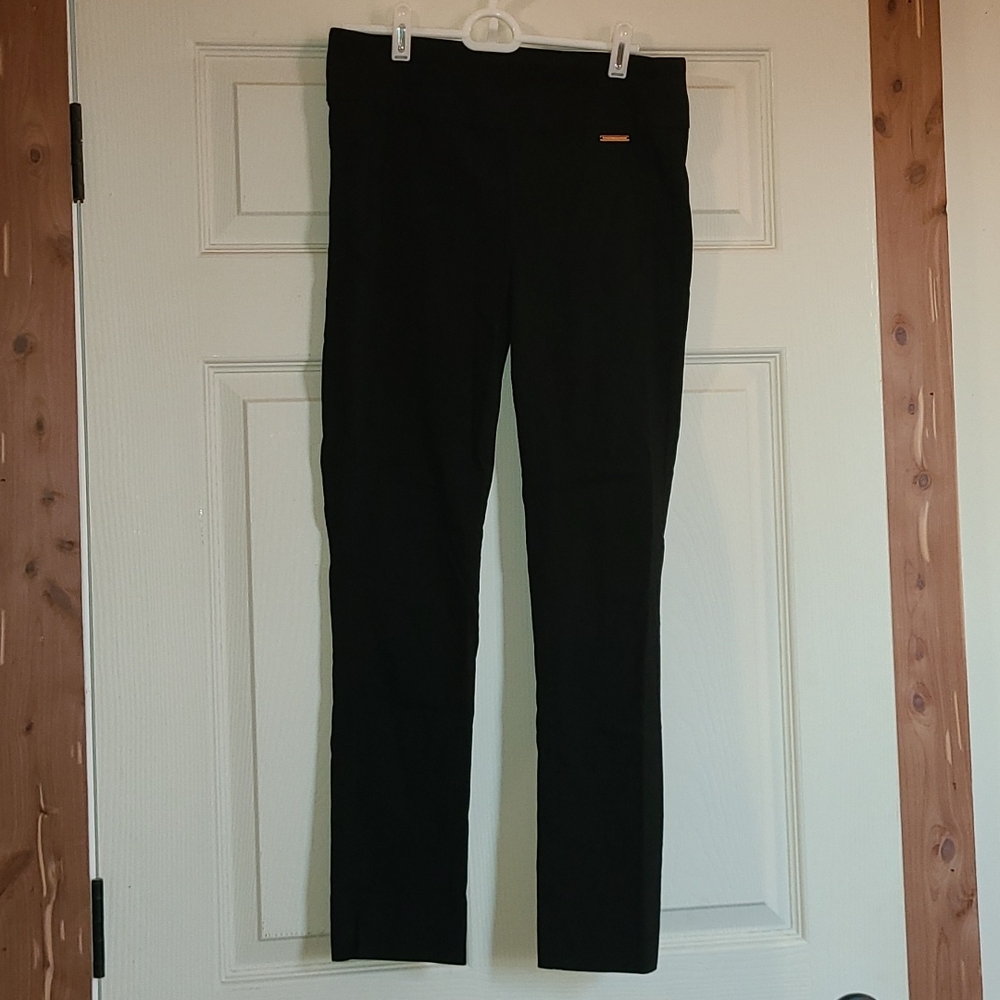 Size 6P Black Dress Pants